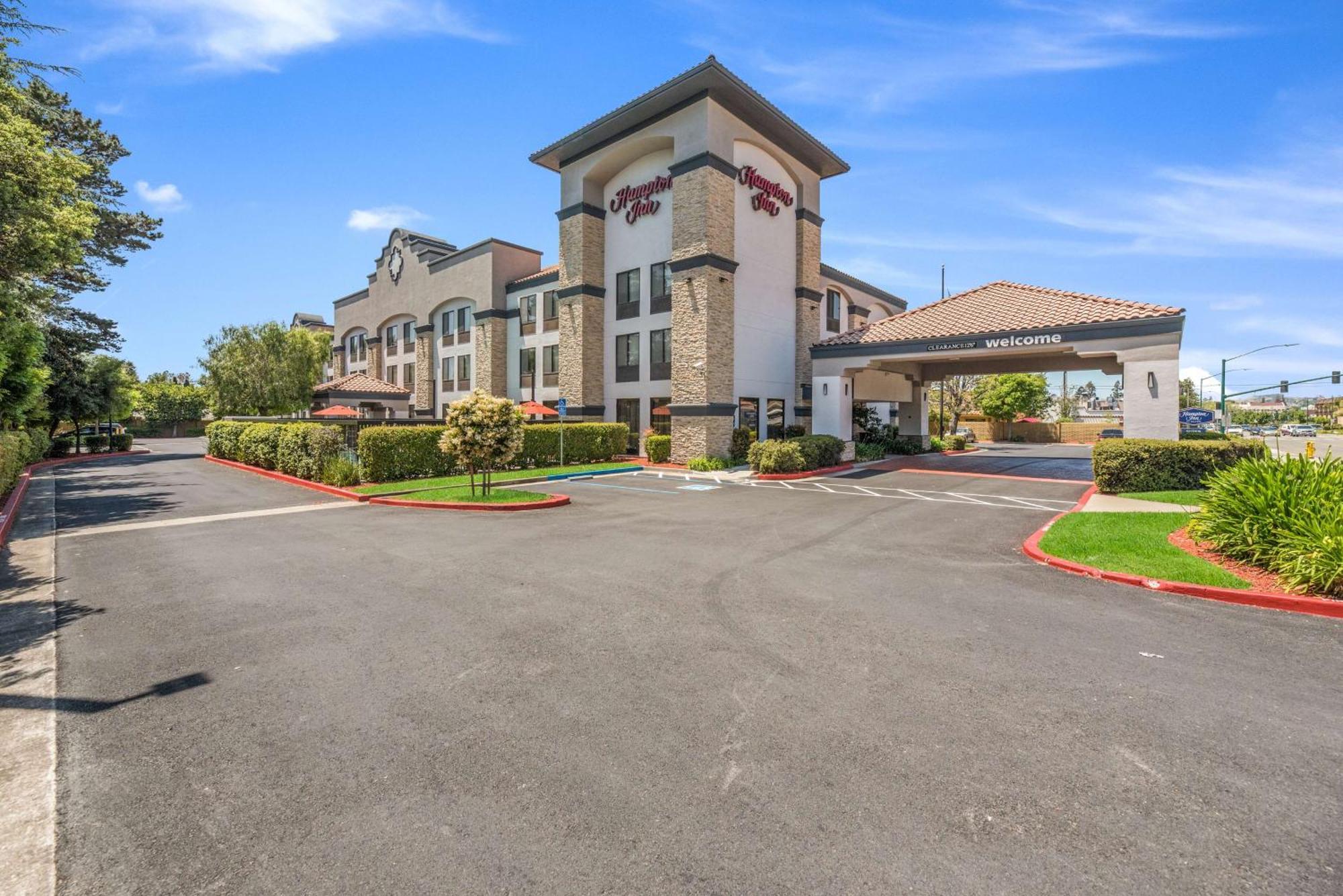 Hampton Inn Oakland-Hayward Luaran gambar