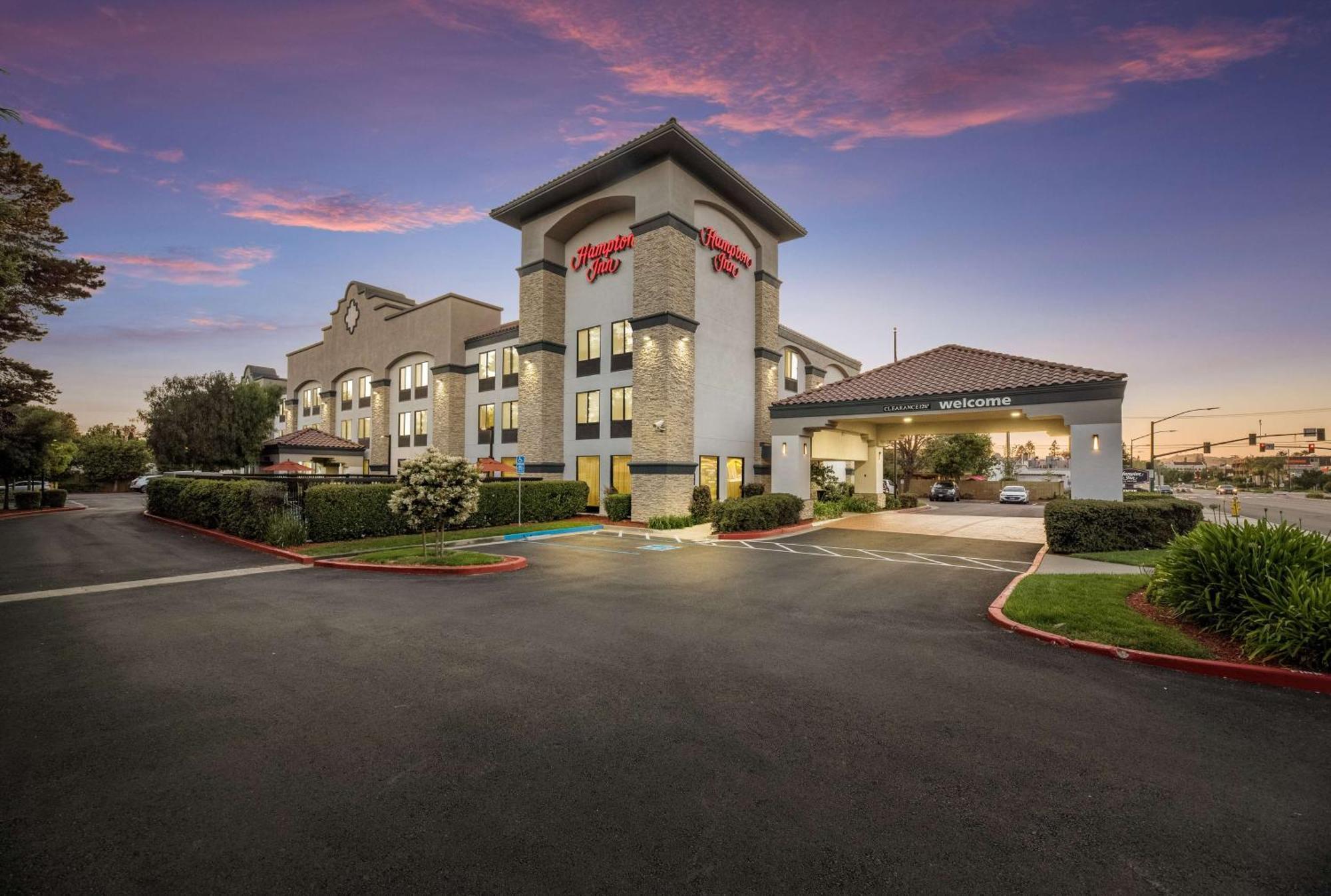 Hampton Inn Oakland-Hayward Luaran gambar