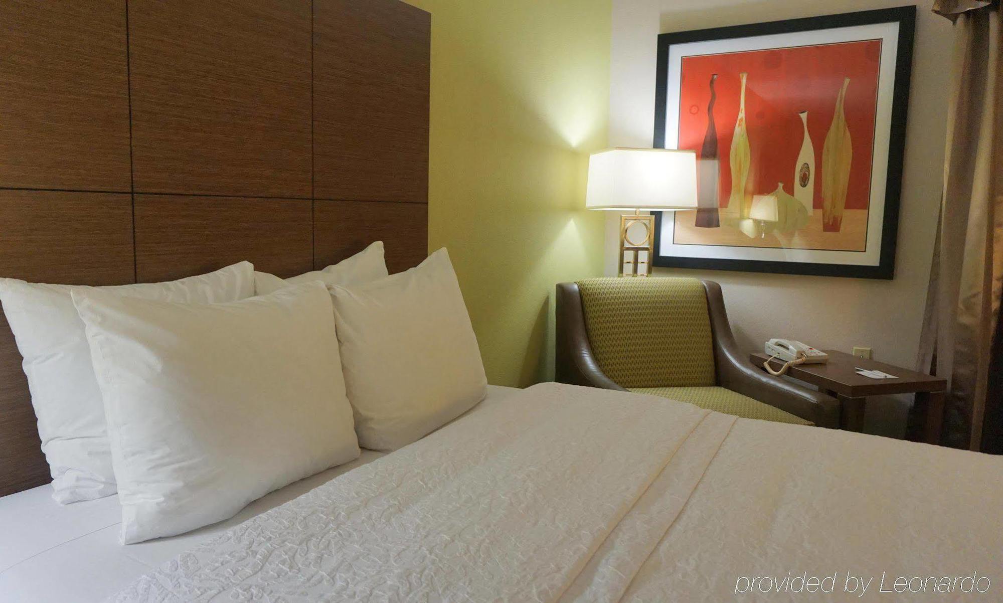Hampton Inn Oakland-Hayward Luaran gambar