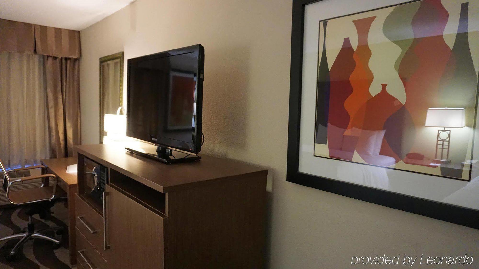Hampton Inn Oakland-Hayward Luaran gambar